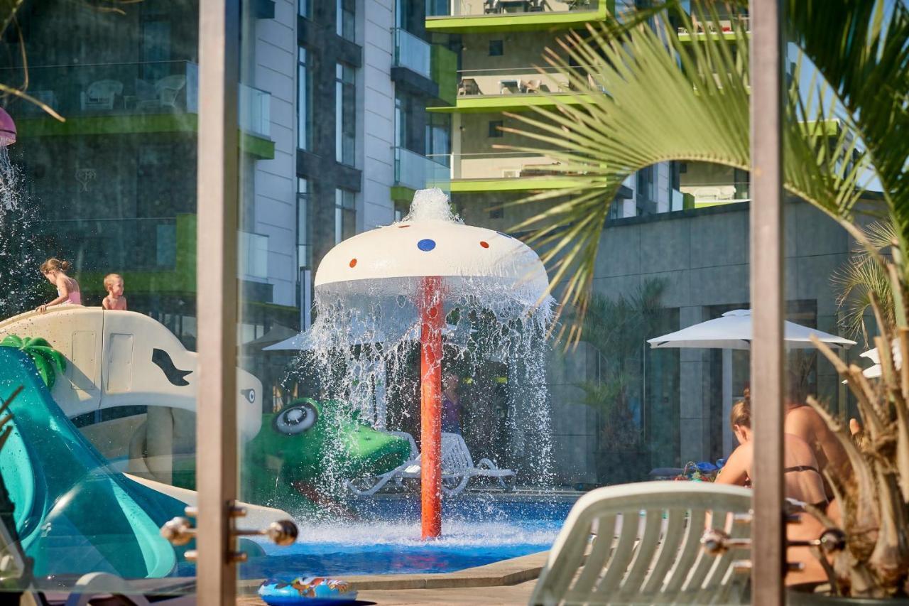 Dava Aparthotel Pool & Spa Mamaia Nord Нэводари Экстерьер фото