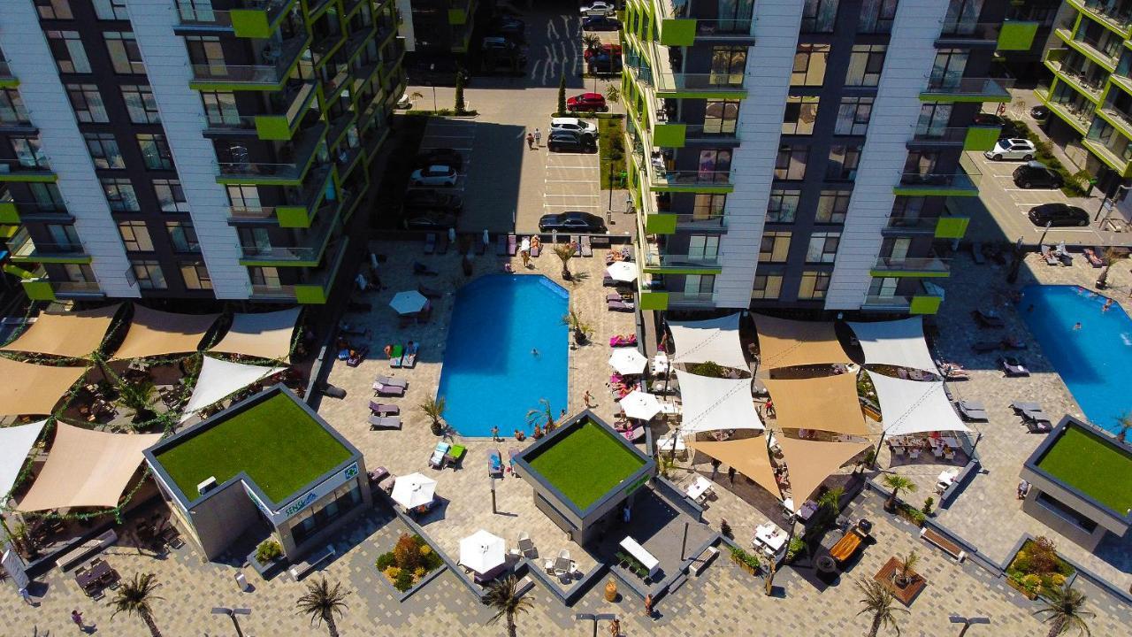 Dava Aparthotel Pool & Spa Mamaia Nord Нэводари Экстерьер фото